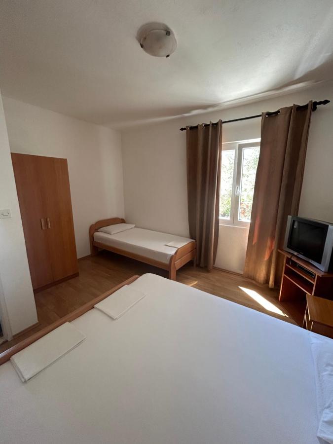 Apartment Antunovic Molunat